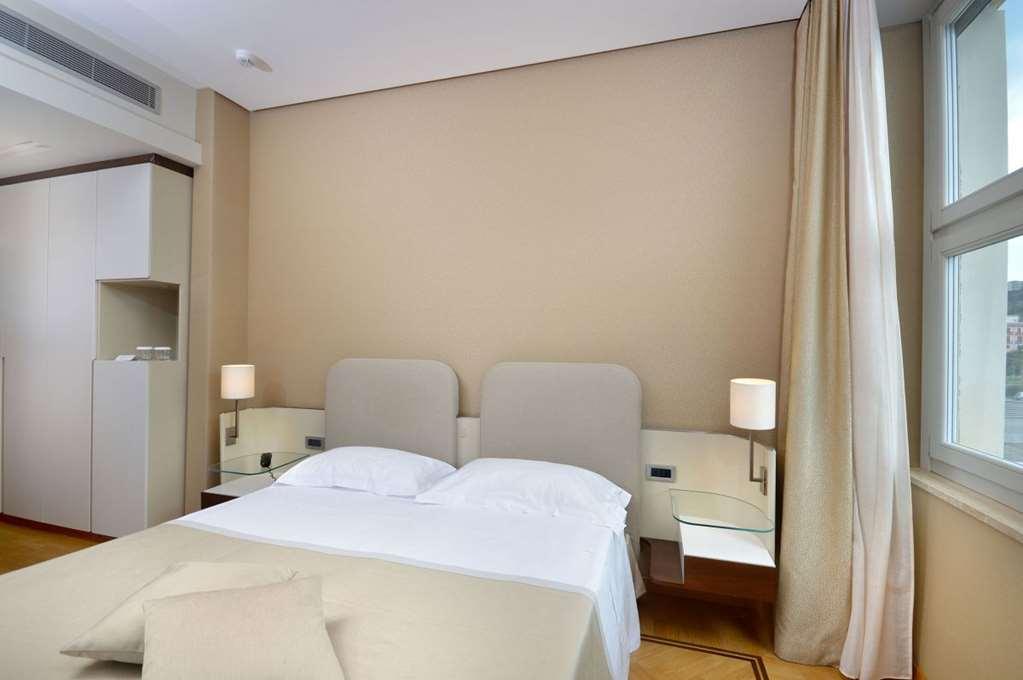 Hotel Palazzo Esedra Napoli Camera foto