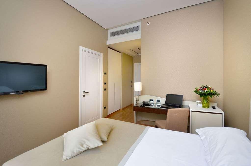 Hotel Palazzo Esedra Napoli Camera foto